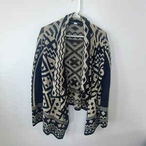 A Knitch Above Tribal Aztec Drape Cardigan Black Cream Boho Southwestern L